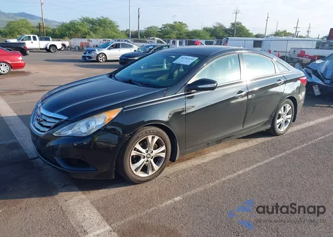 2013 Hyundai Sonata Limited z USA, uszkodzony, nr VIN 5NPEC4AC5DH520586